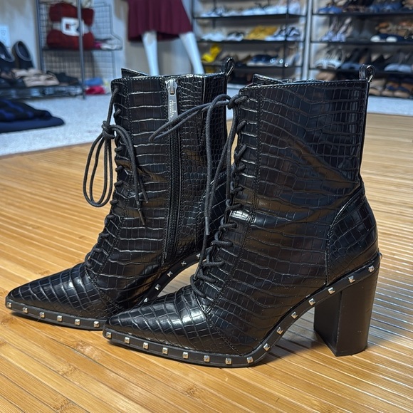 DEBATE BOOTIE CHARLES BY CHARLES DAVID - Picture 5 of 9